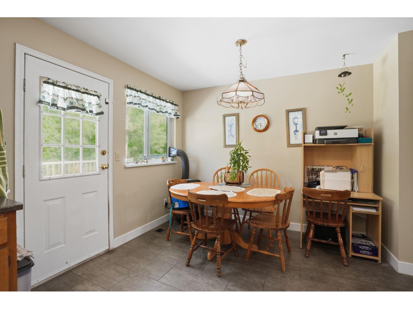14287 73a Avenue, Surrey, British Columbia  V3W 2R9 - Photo 13 - R3123398