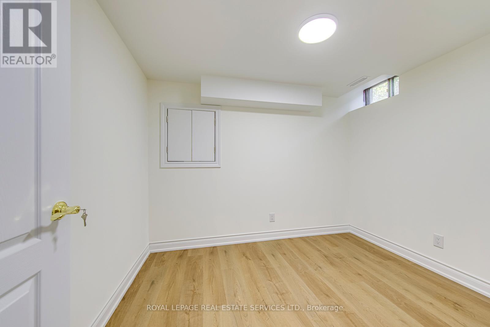 1463 Albion Avenue, Oakville, Ontario  L6J 5T3 - Photo 46 - W13131870