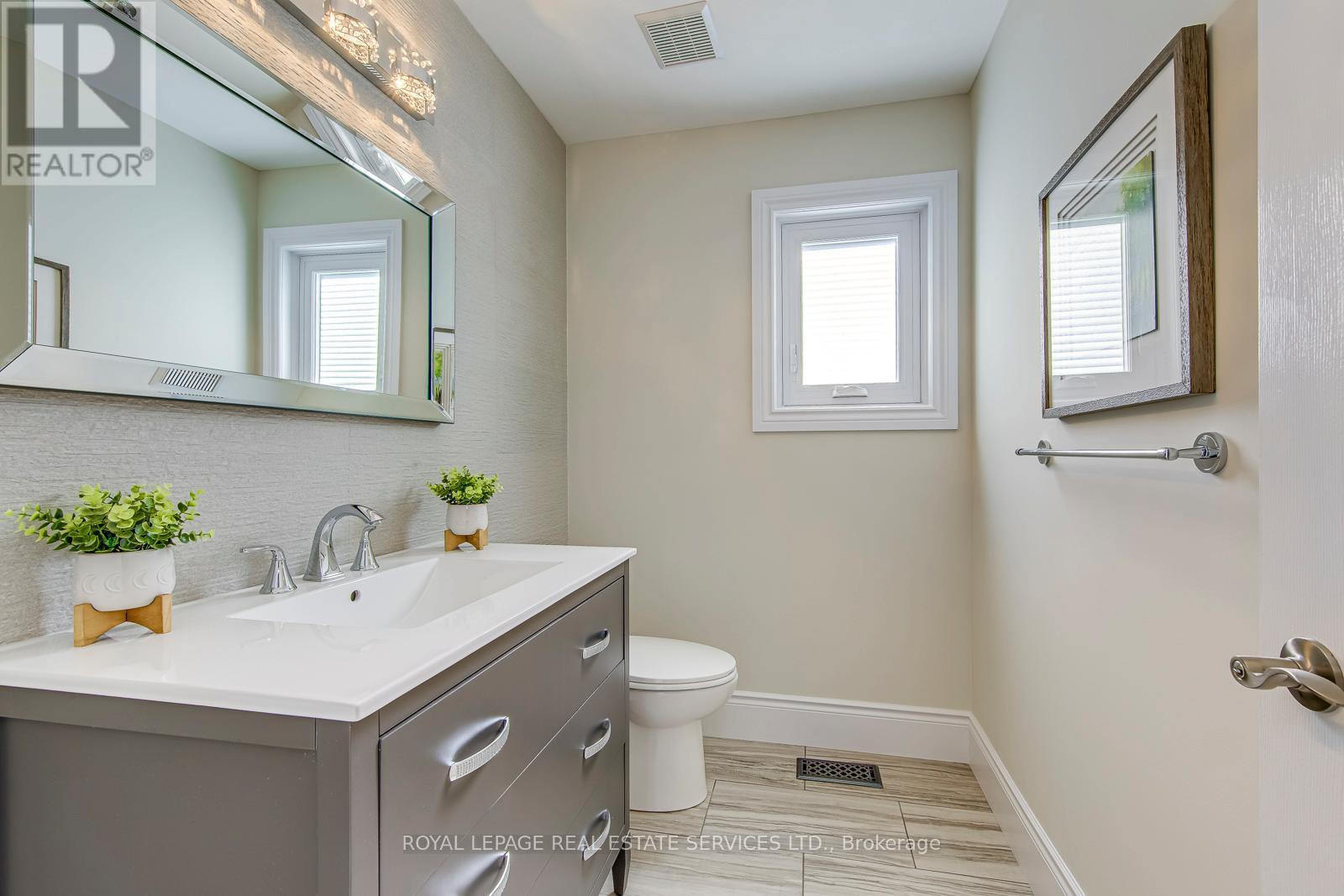 2200 Brays Lane, Oakville, Ontario  L6M 3J7 - Photo 22 - W13131872