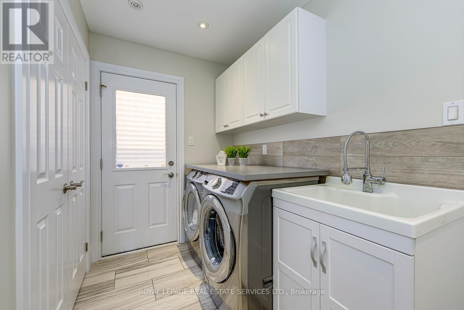 2200 Brays Lane, Oakville, Ontario  L6M 3J7 - Photo 23 - W13131872
