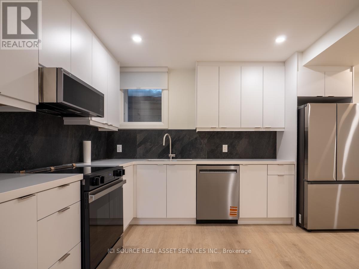 Unit C - 168 Annette Street, Toronto, Ontario  M6P 1P4 - Photo 3 - W13131910