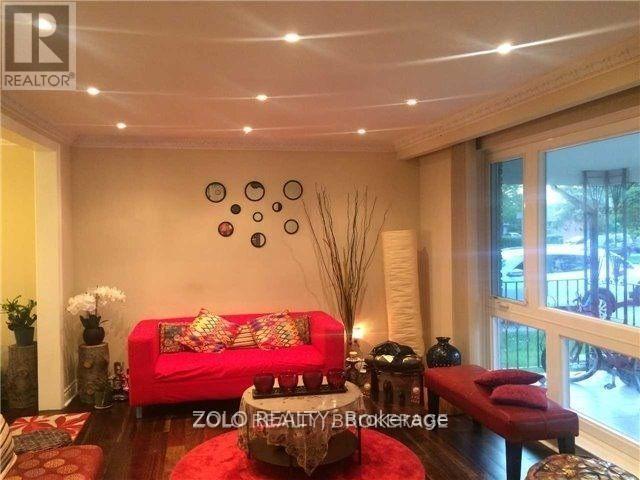 12 Quinby Court, Toronto, Ontario  M9V 2V3 - Photo 15 - W13131920