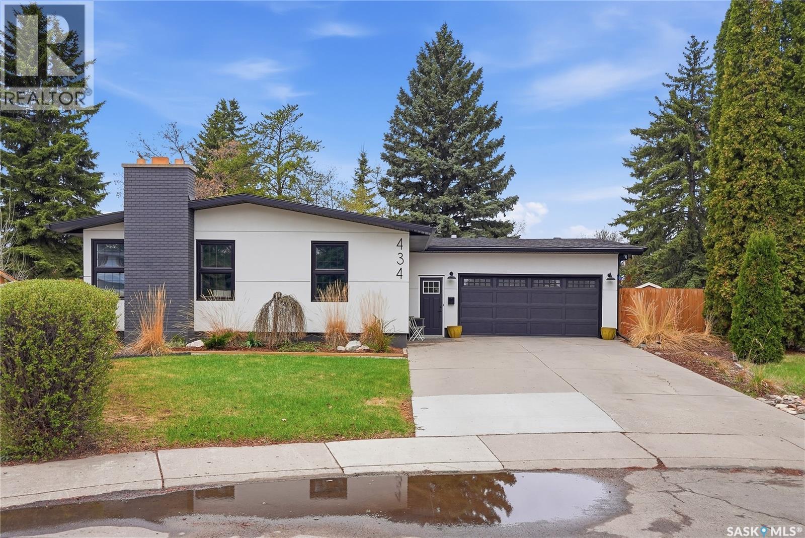 434 Skeena Court, Saskatoon, Saskatchewan  S7K 4H2 - Photo 1 - SK036097