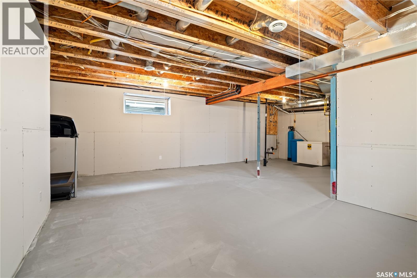 8814 Herman Crescent, Regina, Saskatchewan  S4Y 0B7 - Photo 32 - SK036039