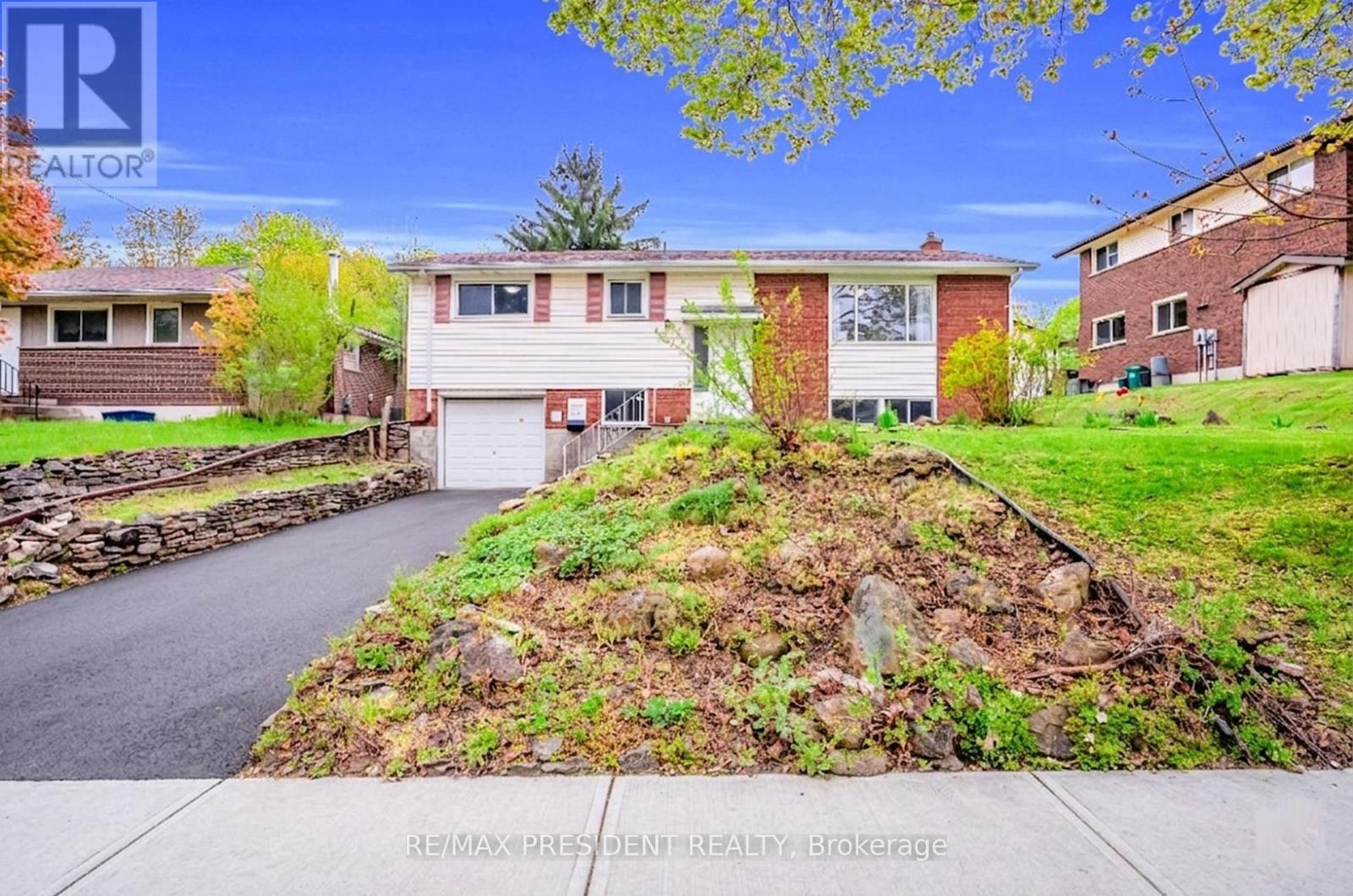 57 High Street, Waterloo, Ontario  N2L 3X7 - Photo 3 - X13131846