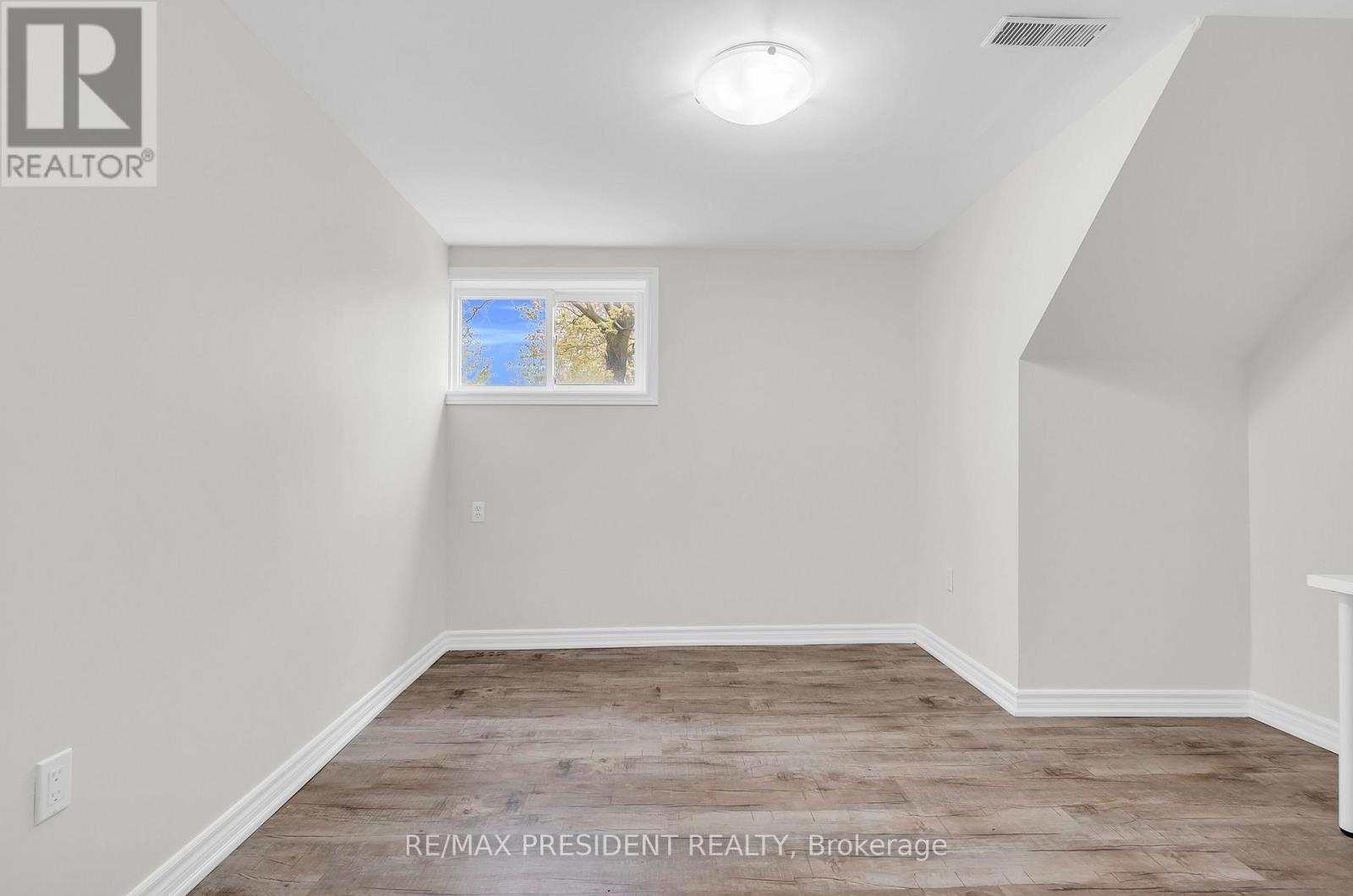 57 High Street, Waterloo, Ontario  N2L 3X7 - Photo 37 - X13131846