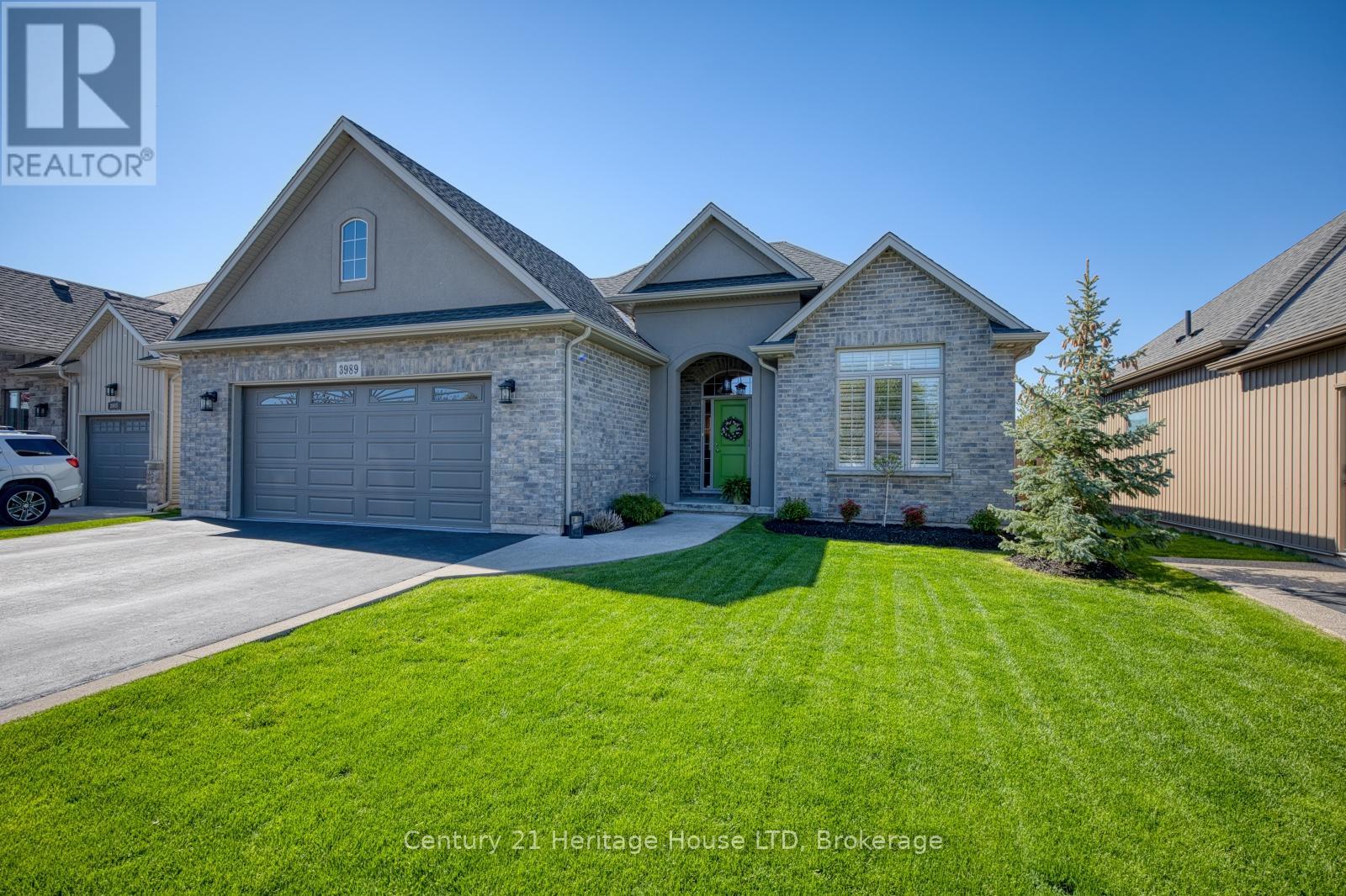 3989 VILLAGE CREEK DRIVE, Fort Erie, Ontario