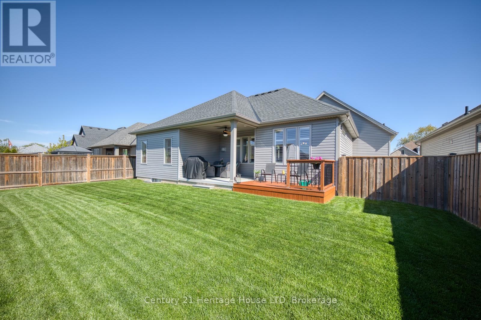 3989 Village Creek Drive, Fort Erie, Ontario  L0S 1S0 - Photo 5 - X13132082