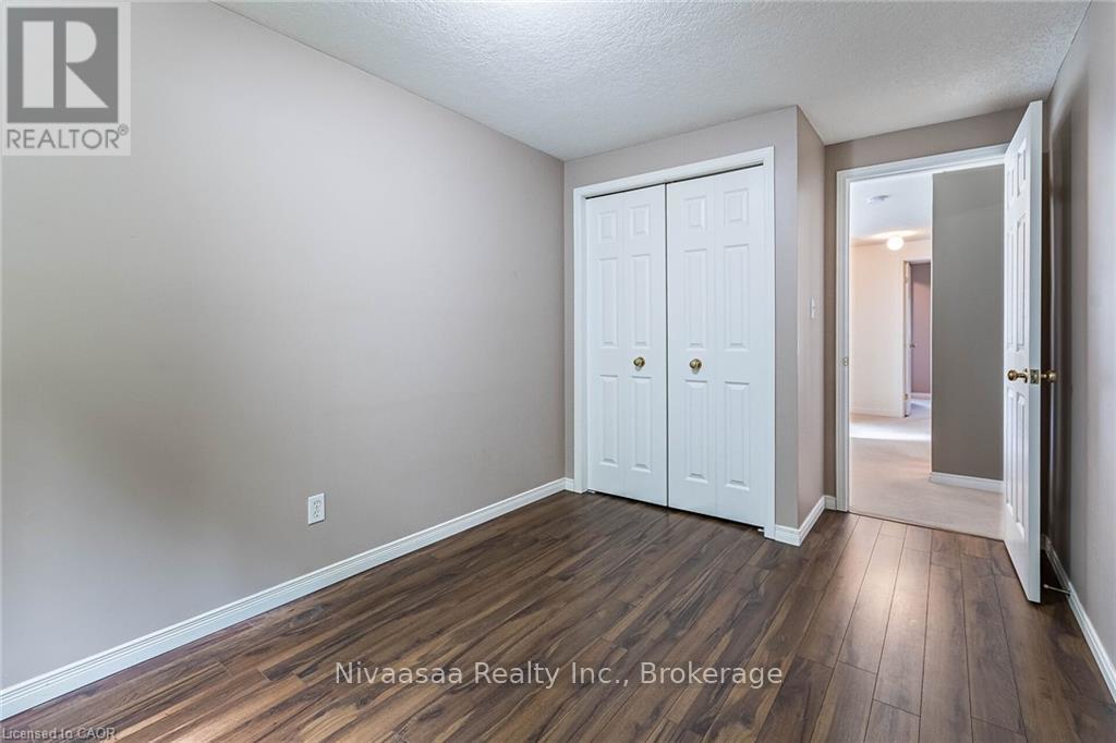 110 Activa Avenue, Waterloo, Ontario  N2E 4K4 - Photo 27 - X13132104