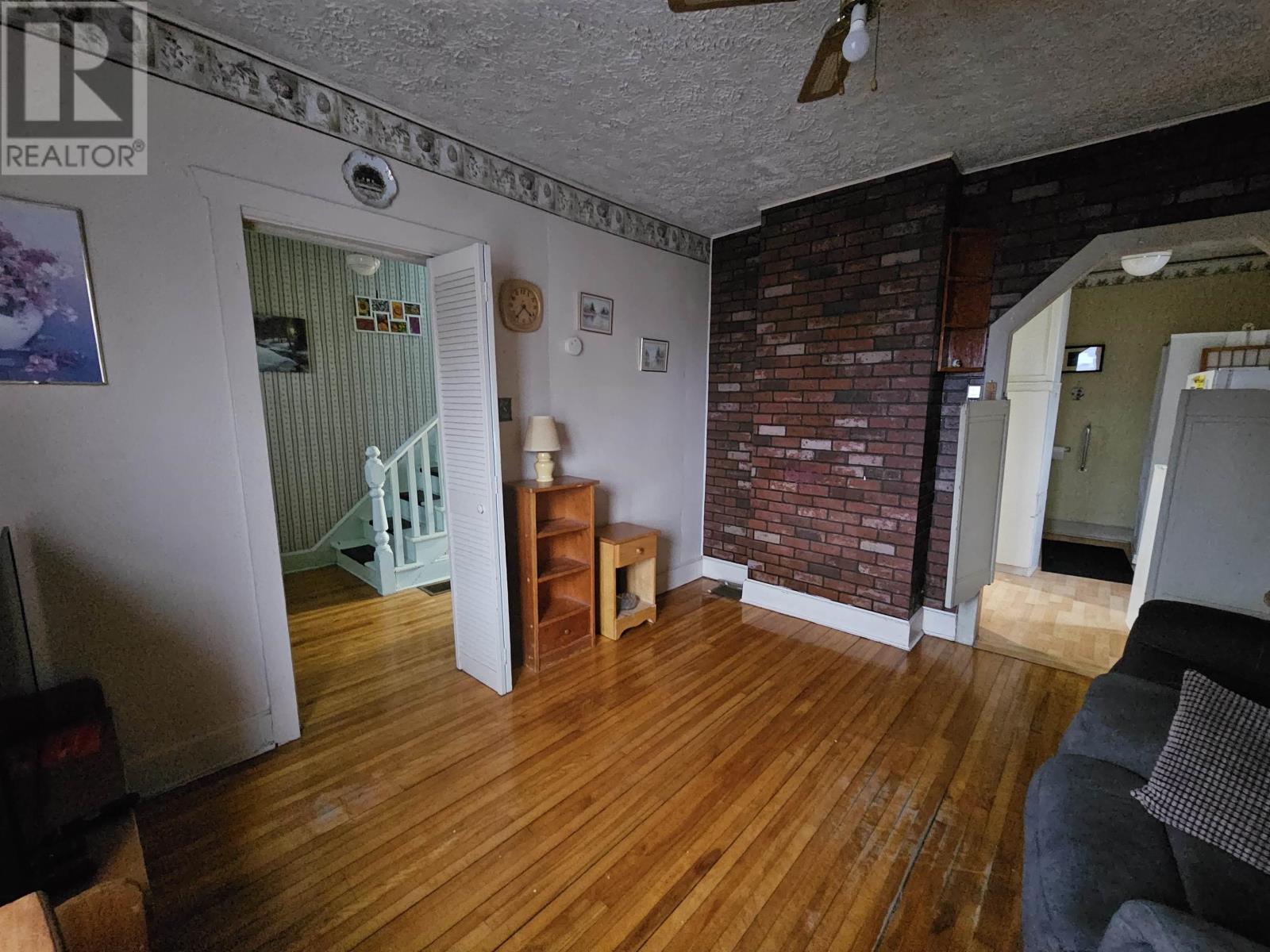 140 Willow Street, Sydney, Nova Scotia  B1P 3A4 - Photo 18 - 202610308