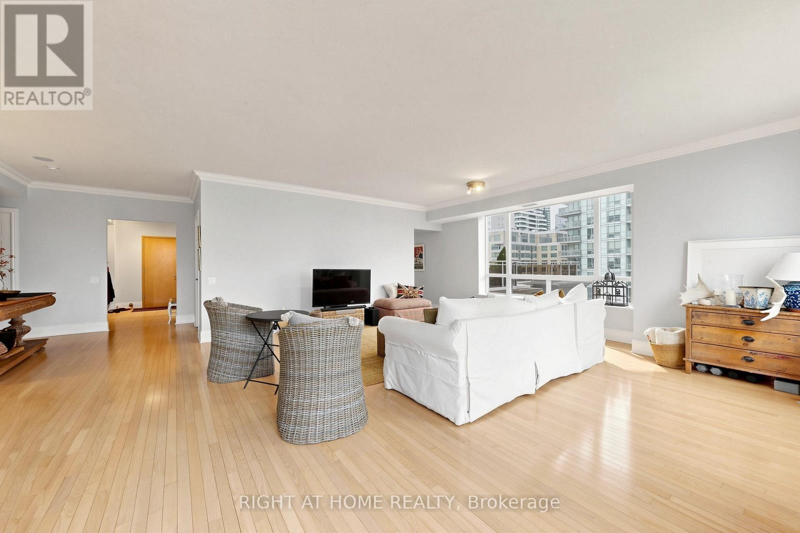 Ph4 - 123 Eglinton Avenue E, Toronto, Ontario  M4P 1J2 - Photo 12 - C13132016