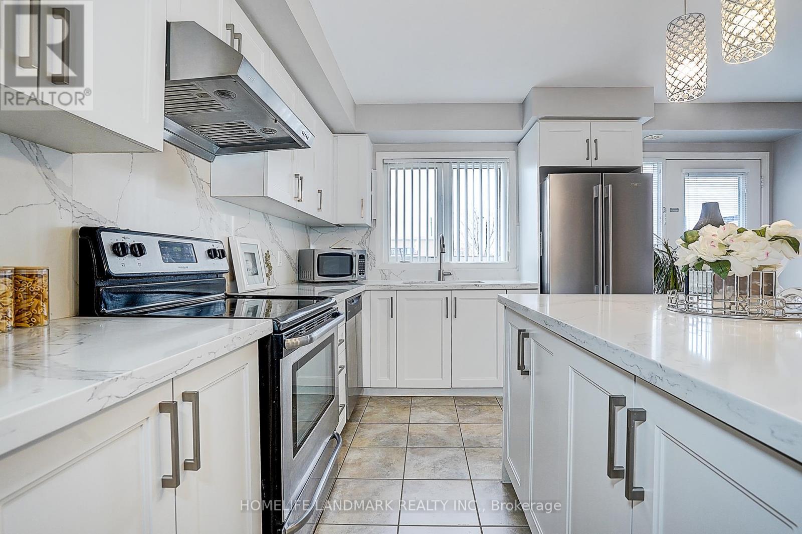 61 Burton Howard Drive, Aurora, Ontario  L4G 0S1 - Photo 16 - N13132002