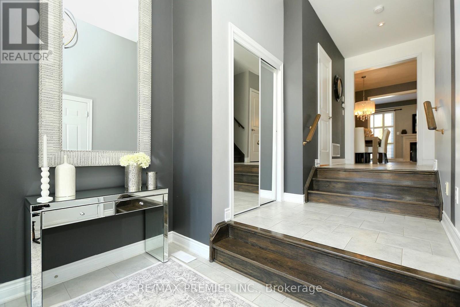 79 Hansard Drive, Vaughan, Ontario  L4H 0V7 - Photo 3 - N13132020