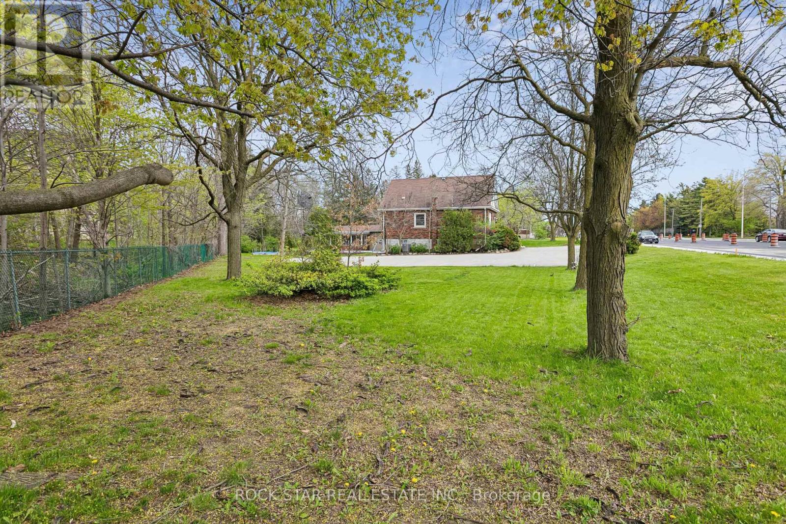 379 Ontario Street S, Milton, Ontario  L9T 2N2 - Photo 33 - W13132048
