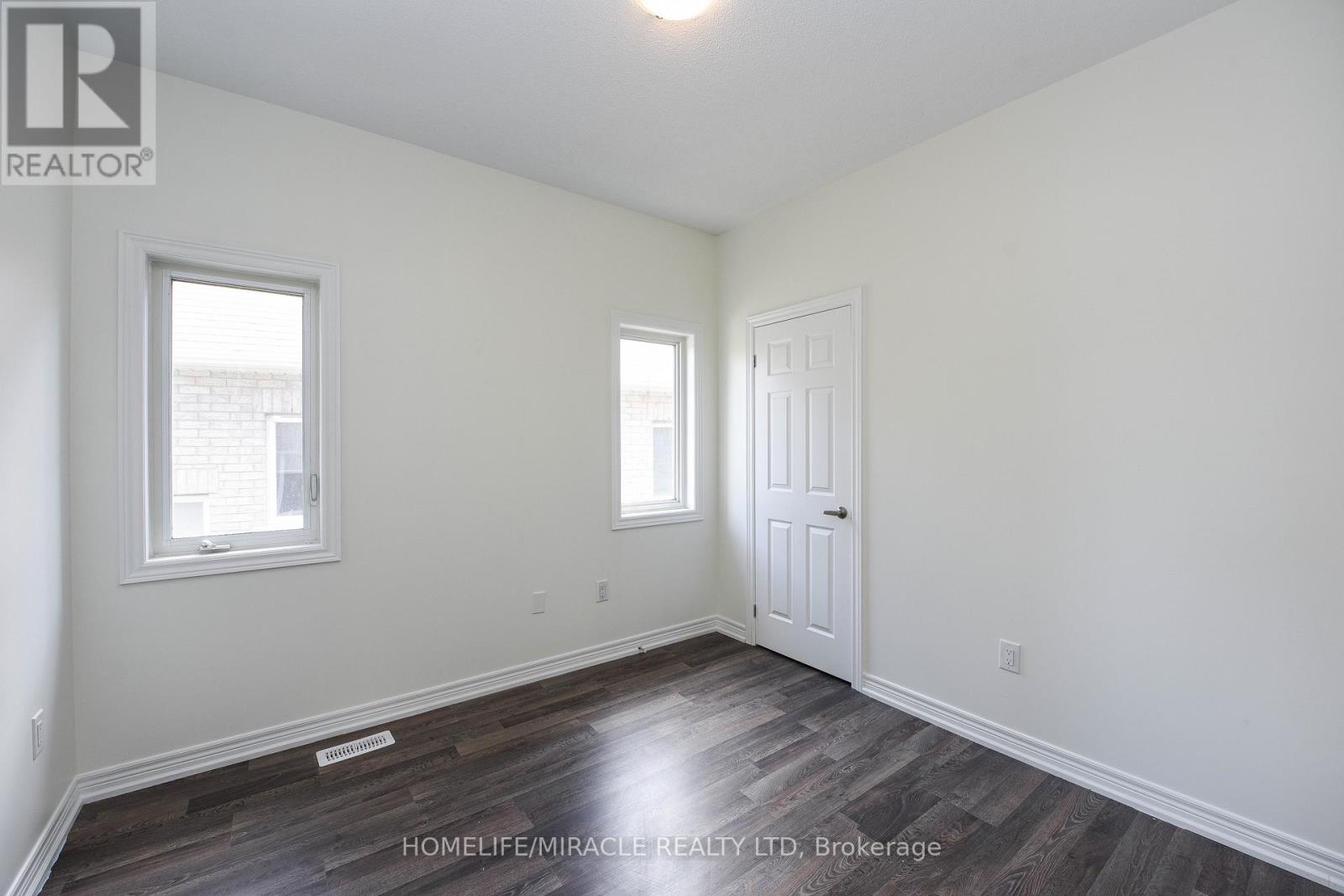 418 Royal West Drive, Brampton, Ontario  L6X 5K1 - Photo 11 - W13132092