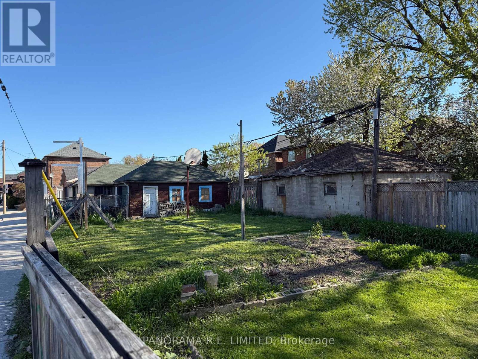 505 Old Weston Road, Toronto, Ontario  M6N 1P2 - Photo 4 - W13132106