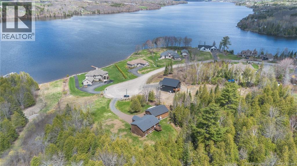 31 Saint Charles Court, Upper Kingsclear, New Brunswick  E3E 0C7 - Photo 2 - NB136591