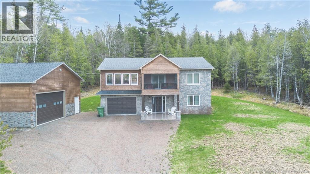 31 Saint Charles Court, Upper Kingsclear, New Brunswick  E3E 0C7 - Photo 1 - NB136591