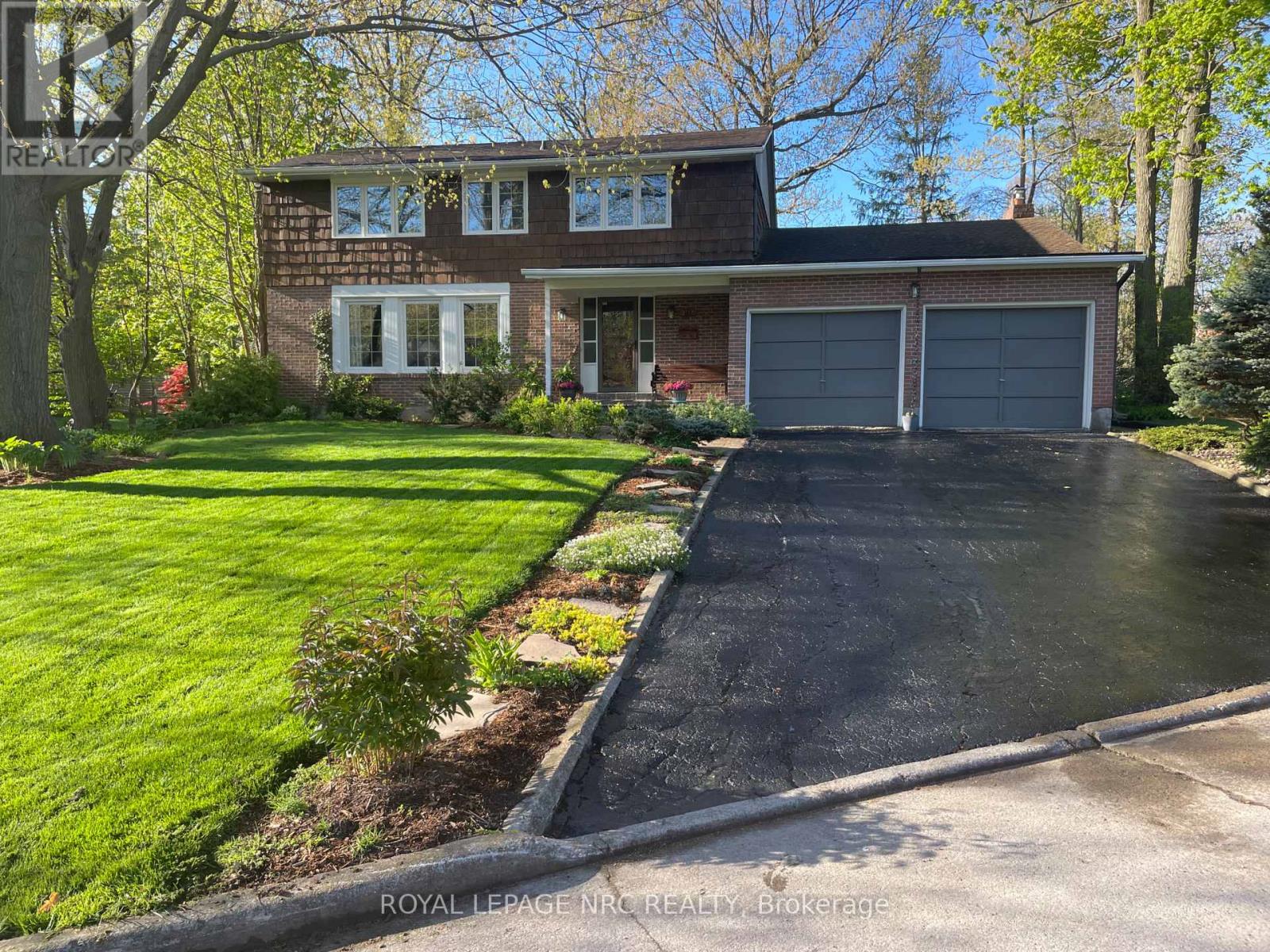 10 BRIARFIELD CRESCENT, St. Catharines, Ontario