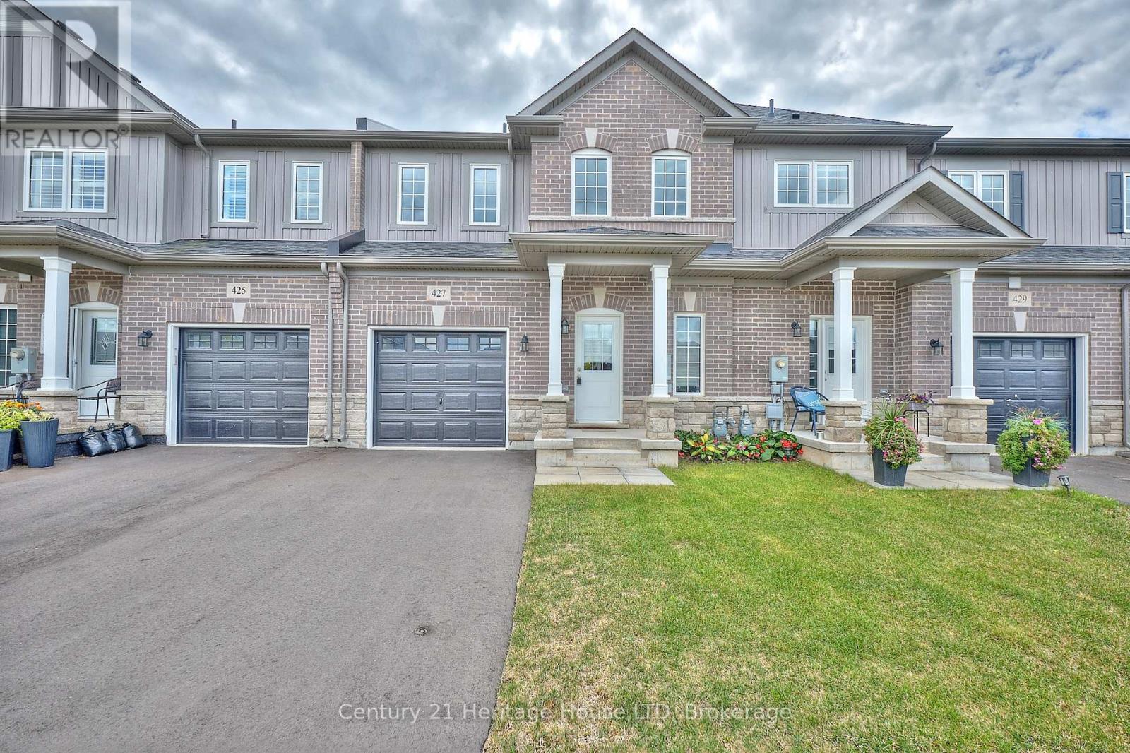 427 WILLIAMS CRESCENT, Fort Erie, Ontario