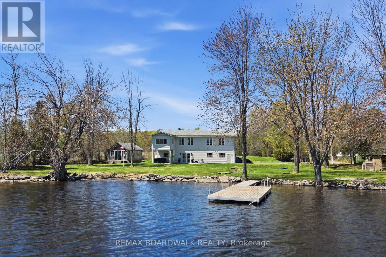 100 MCCULLOUGHS LANDING, Drummond/North Elmsley, Ontario