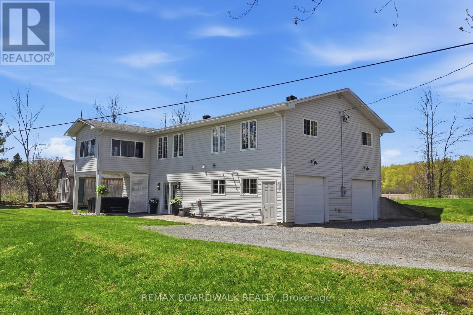 100 Mcculloughs Landing, Drummond/north Elmsley, Ontario  K7H 3C8 - Photo 7 - X13132188