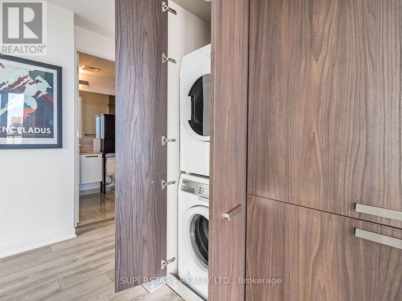 2912 - 50 Charles Street E, Toronto, Ontario  M4Y 0C3 - Photo 8 - C13132174
