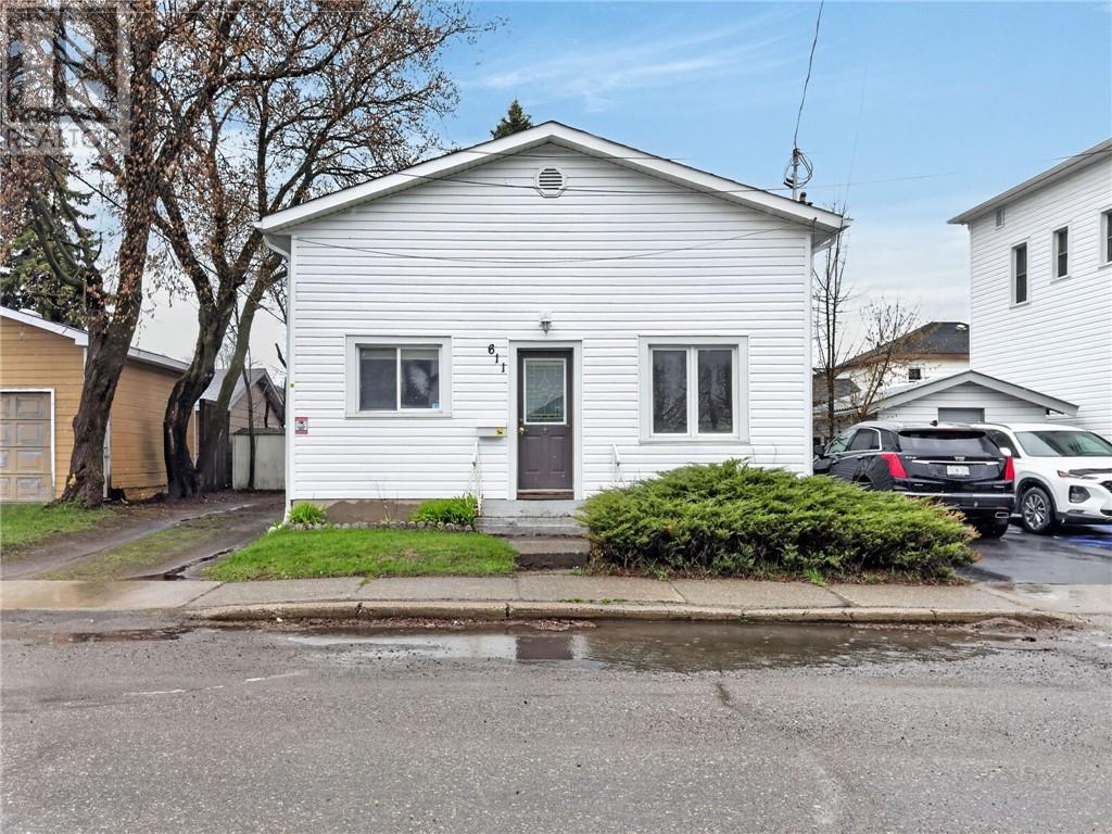 611-619 Laforest Avenue, Sudbury, Ontario  P3C 5J9 - Photo 11 - 2127737