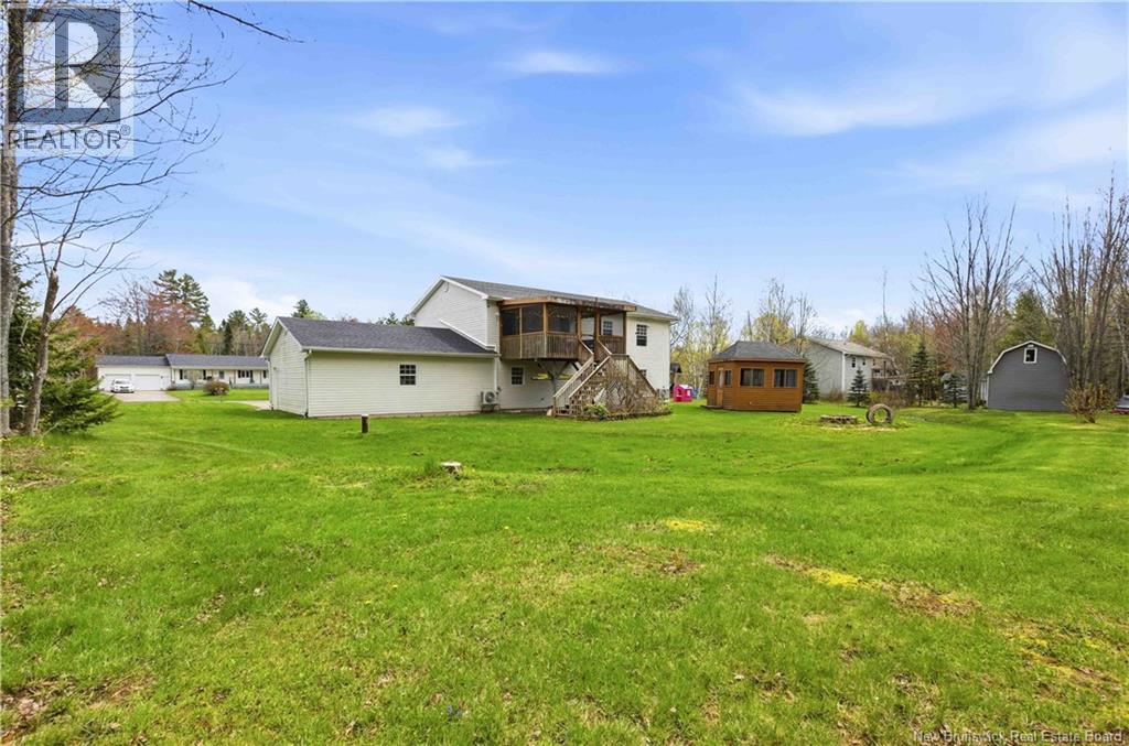 83 Brookdale Drive, Hanwell, New Brunswick  E3C 1M5 - Photo 40 - NB137304