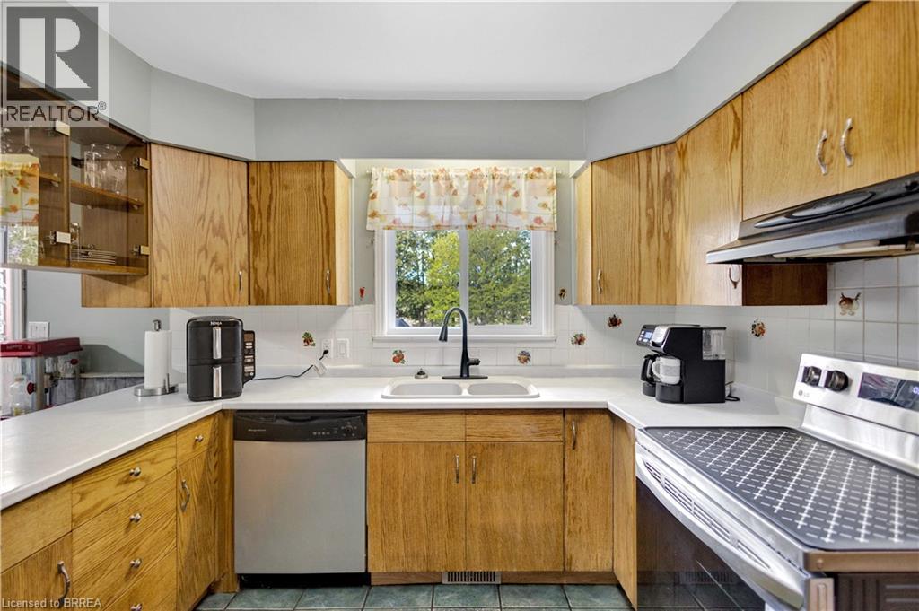 2221 1st Conc Rd Street, Delhi, Ontario  N4B 2W4 - Photo 12 - 40829311