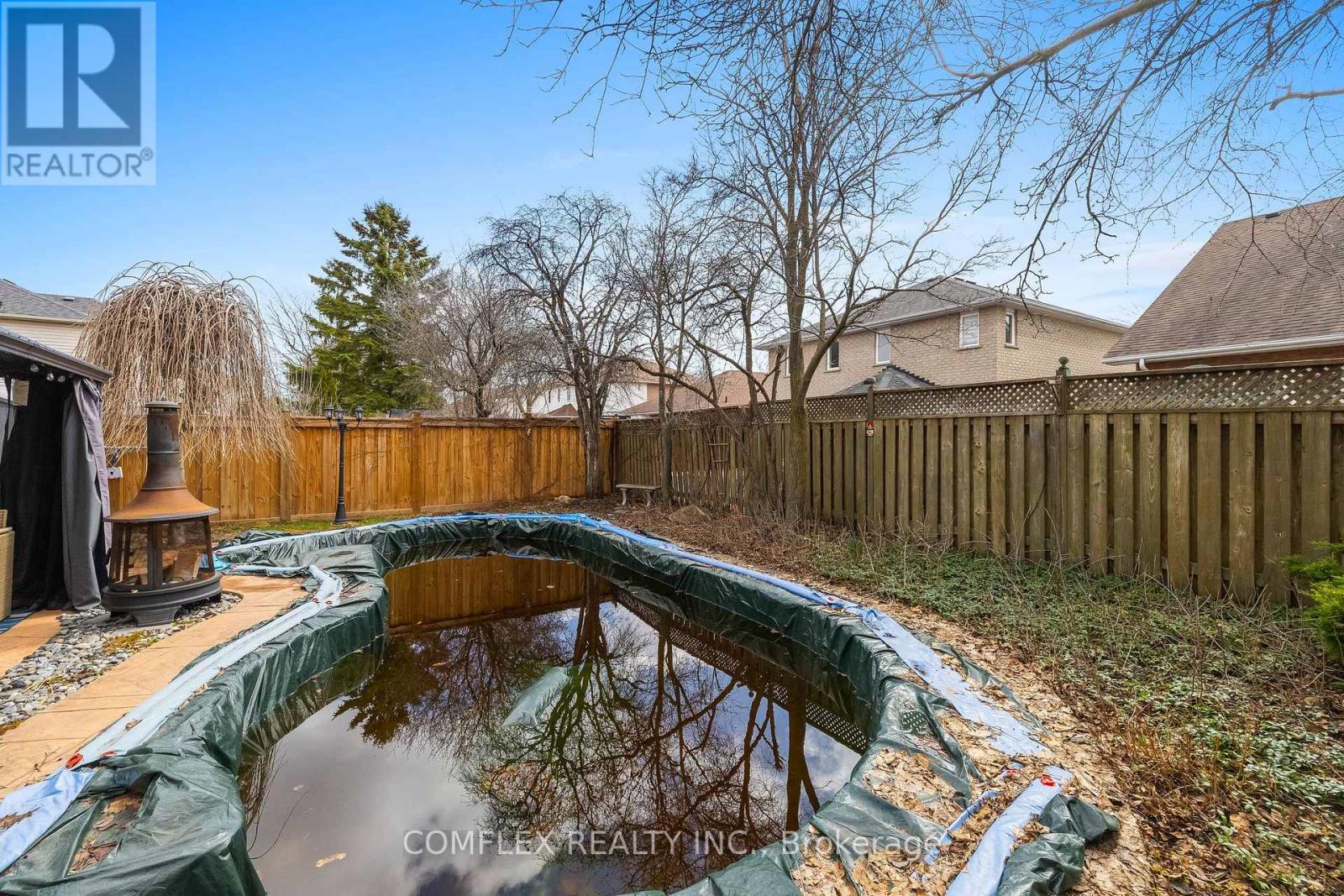1045 Beaver Valley Crescent E, Oshawa, Ontario  L1J 8N2 - Photo 7 - E13132136