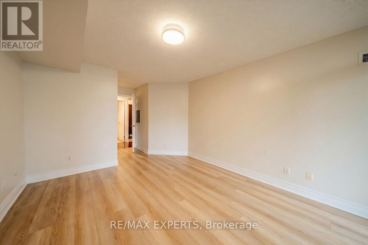 527 - 138 Bonis Avenue, Toronto, Ontario  M1T 3V9 - Photo 18 - E13130180