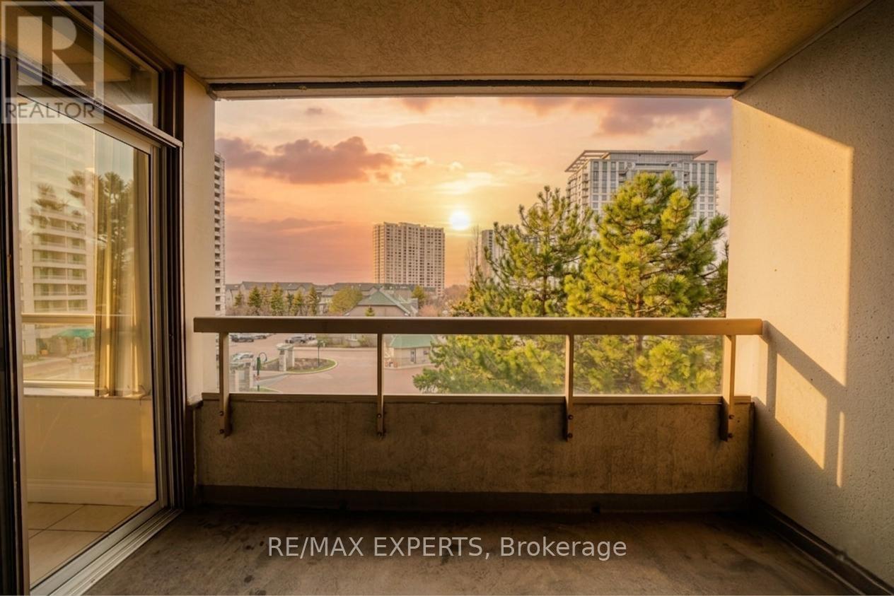 527 - 138 Bonis Avenue, Toronto, Ontario  M1T 3V9 - Photo 22 - E13130180