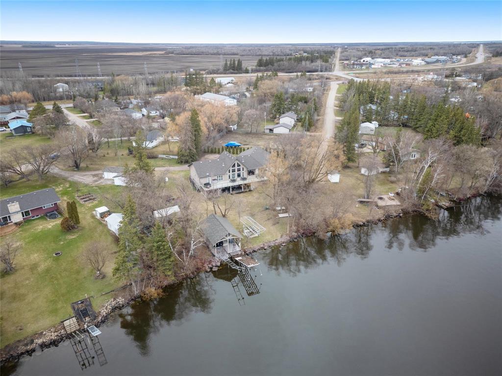 35 Tanco Drive, Lac Du Bonnet Rm, Manitoba  R0E 1A0 - Photo 3 - 202610046