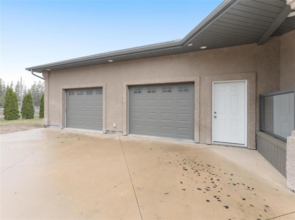 35 Tanco Drive, Lac Du Bonnet Rm, Manitoba  R0E 1A0 - Photo 6 - 202610046