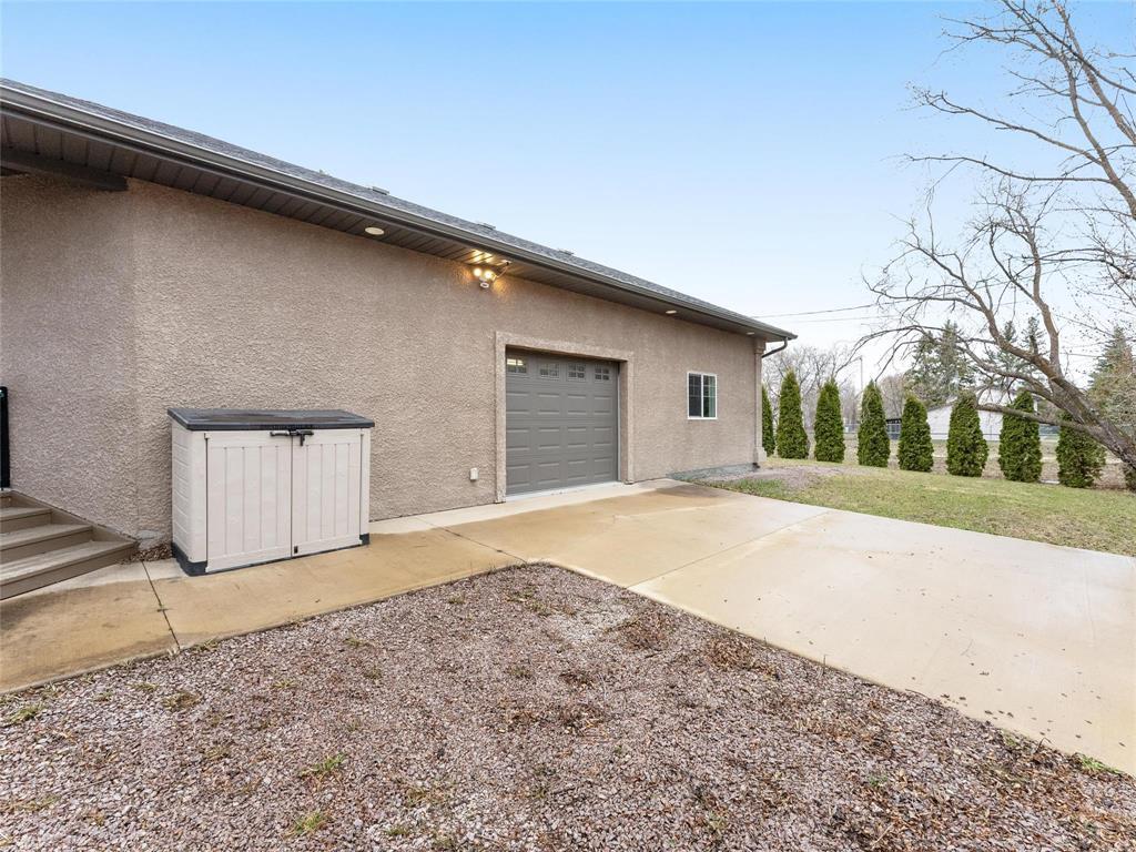 35 Tanco Drive, Lac Du Bonnet Rm, Manitoba  R0E 1A0 - Photo 8 - 202610046