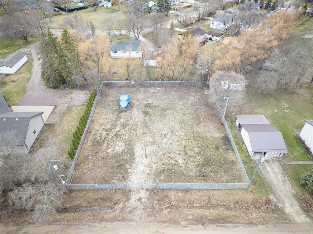24 Marion Parks Drive, Lac Du Bonnet, Manitoba  R0E 1A0 - Photo 0 - 202610049