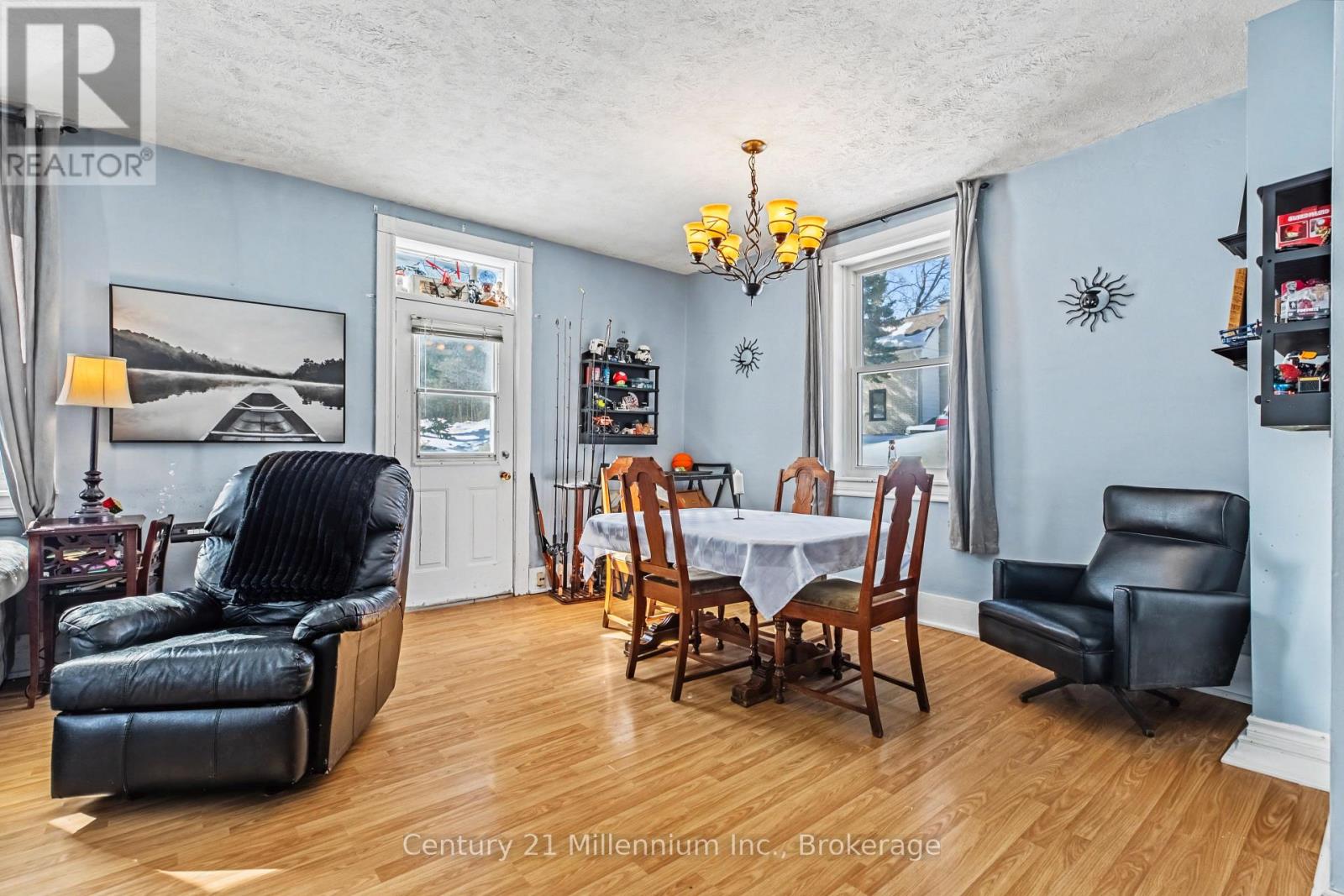 15 Ellen Street, Grey Highlands, Ontario  N0C 1E0 - Photo 13 - X12853390