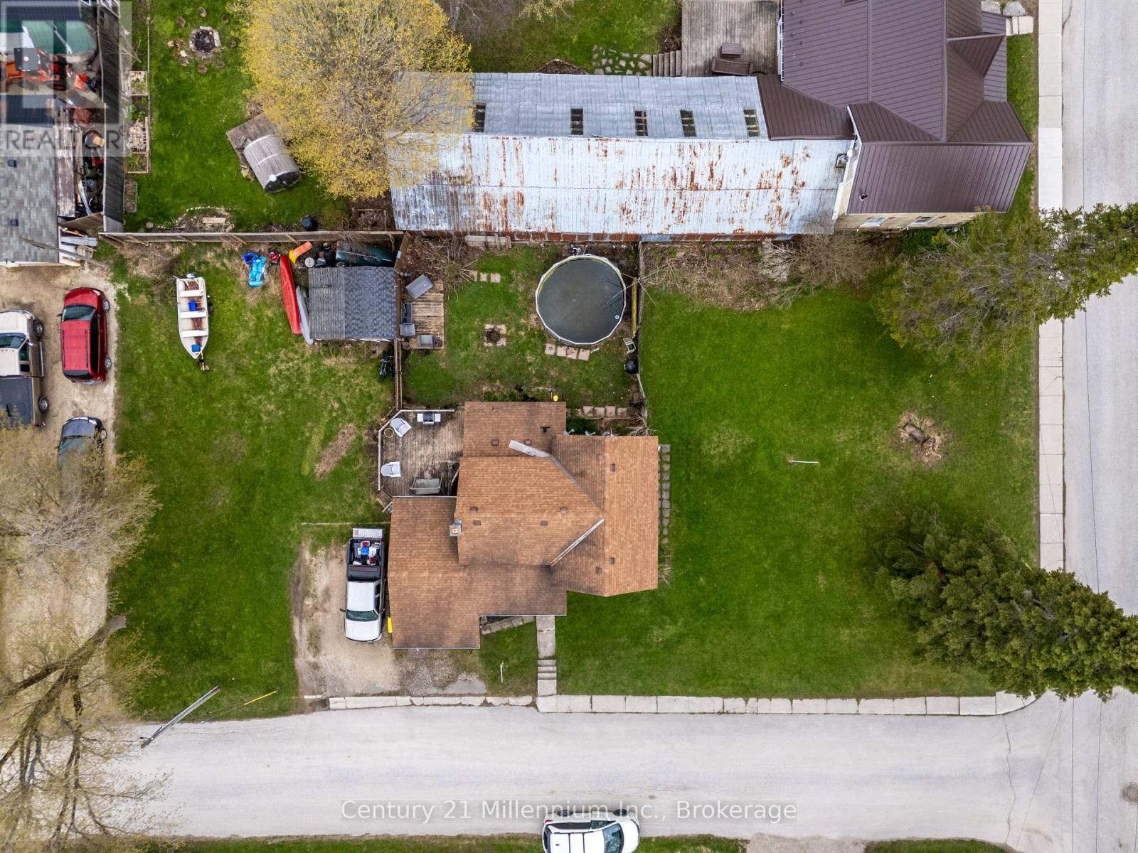 15 Ellen Street, Grey Highlands, Ontario  N0C 1E0 - Photo 33 - X12853390