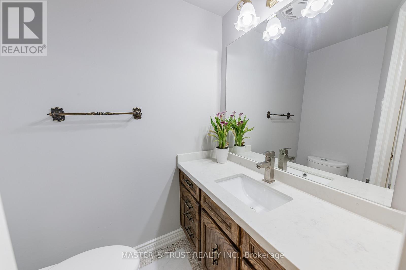 243 Burbank Drive, Toronto, Ontario  M2K 2S4 - Photo 33 - C13131710