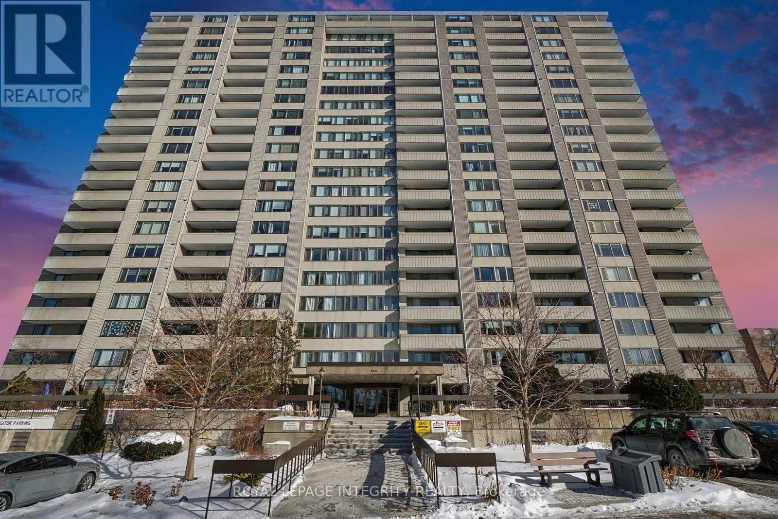803 - 2625 Regina Street, Ottawa, Ontario  K2B 5W8 - Photo 2 - X12979366