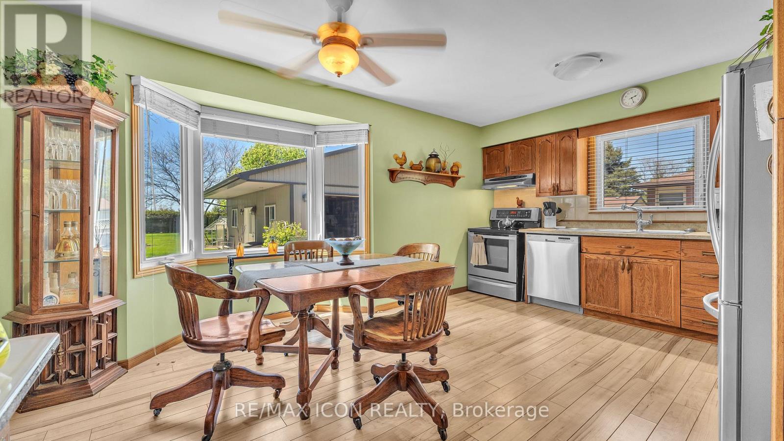 267 Victoria Street N, North Middlesex, Ontario  N0M 2K0 - Photo 2 - X13132256