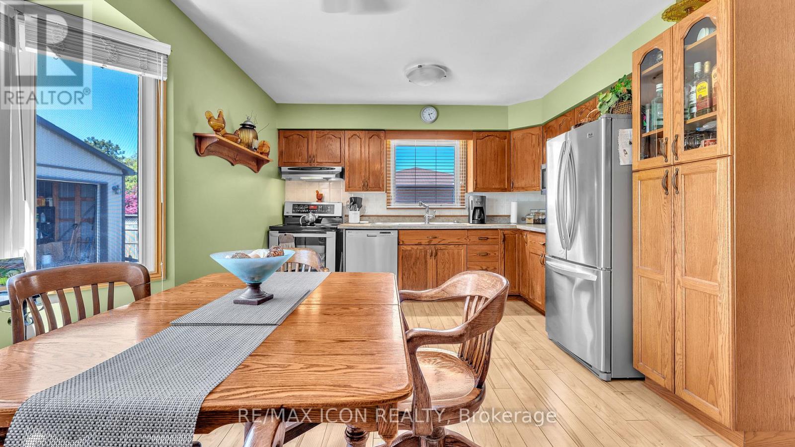 267 Victoria Street N, North Middlesex, Ontario  N0M 2K0 - Photo 4 - X13132256