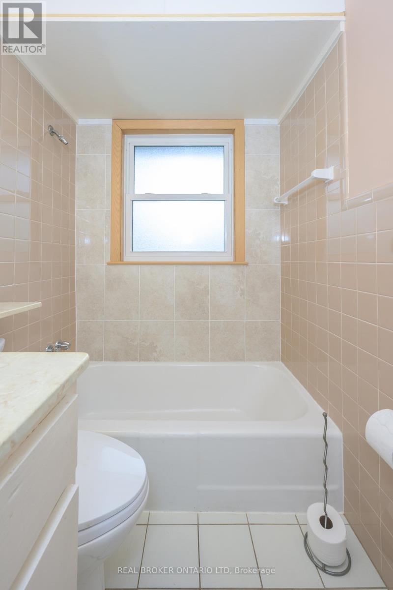 1863 Herbert Avenue, London East, Ontario  N5V 2C6 - Photo 19 - X13132302