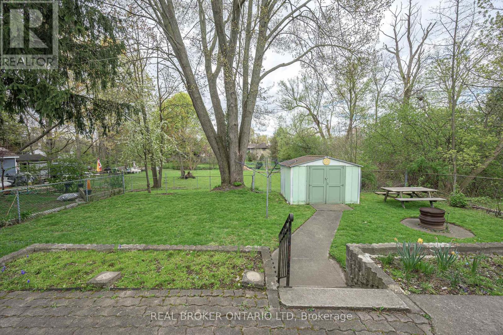 1863 Herbert Avenue, London East, Ontario  N5V 2C6 - Photo 33 - X13132302