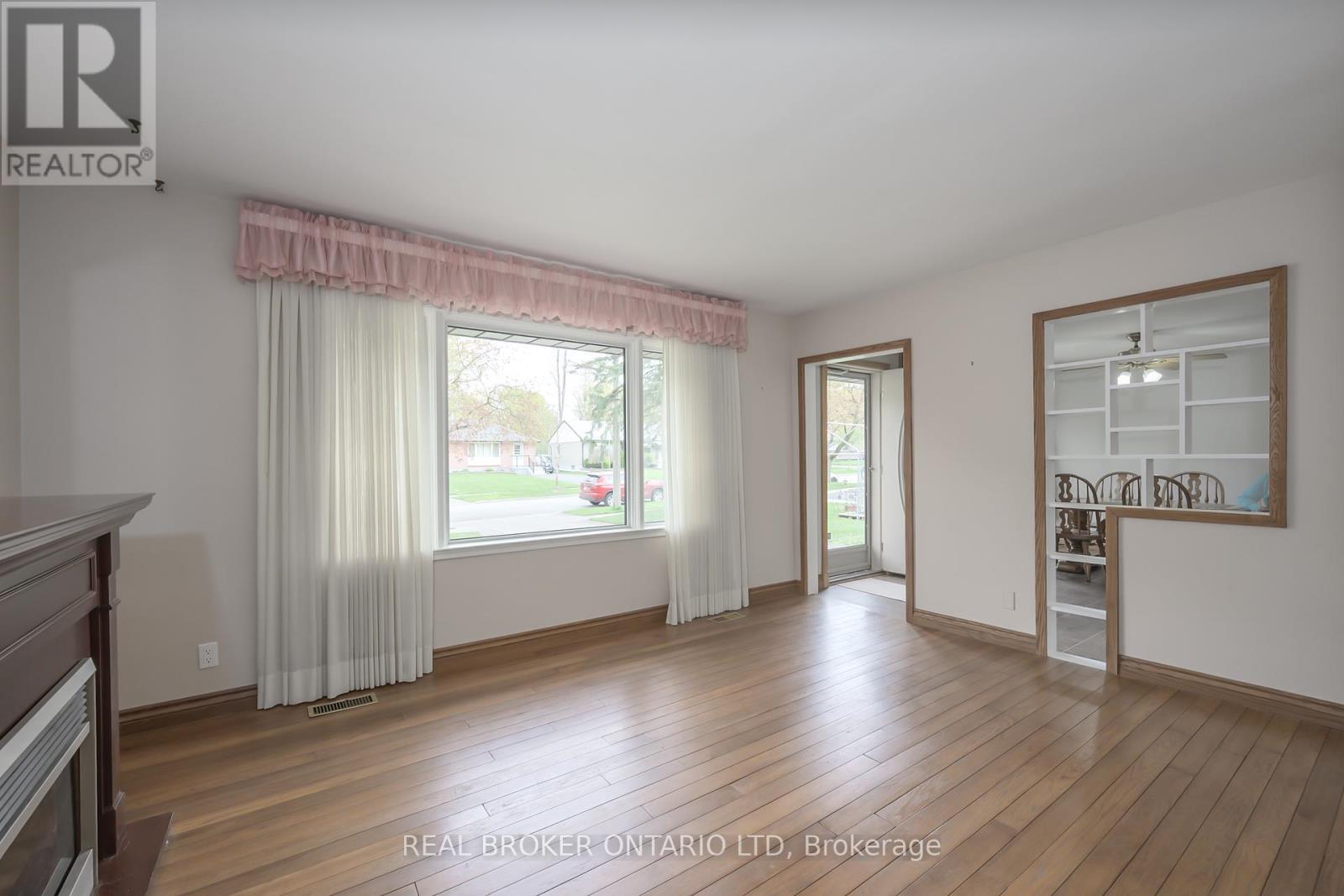 1863 Herbert Avenue, London East, Ontario  N5V 2C6 - Photo 4 - X13132302