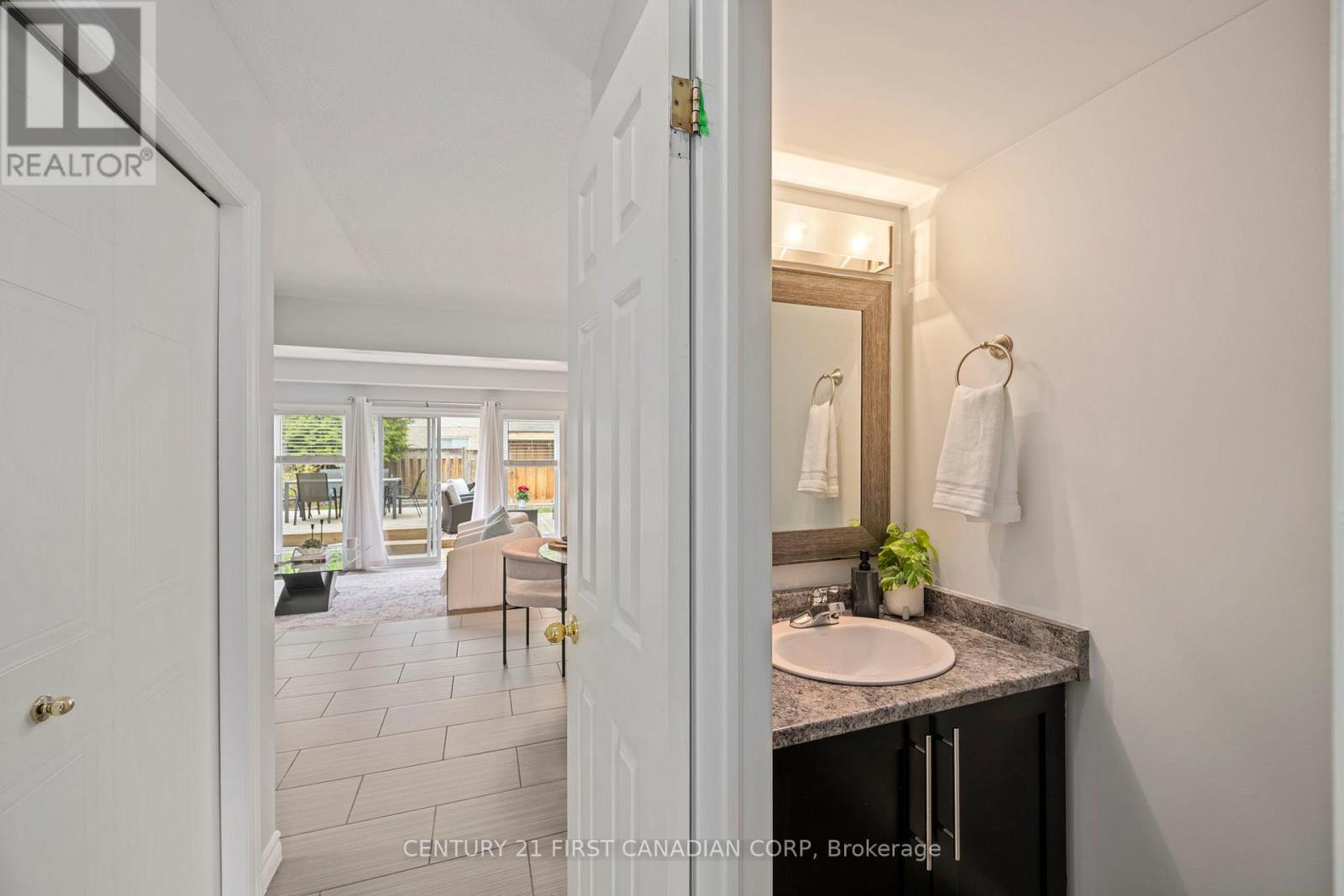 812 Sandcherry Street, London North, Ontario  N6H 5T9 - Photo 12 - X13132364