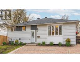 44 BALLANTRAE WAY, Ottawa, Ontario