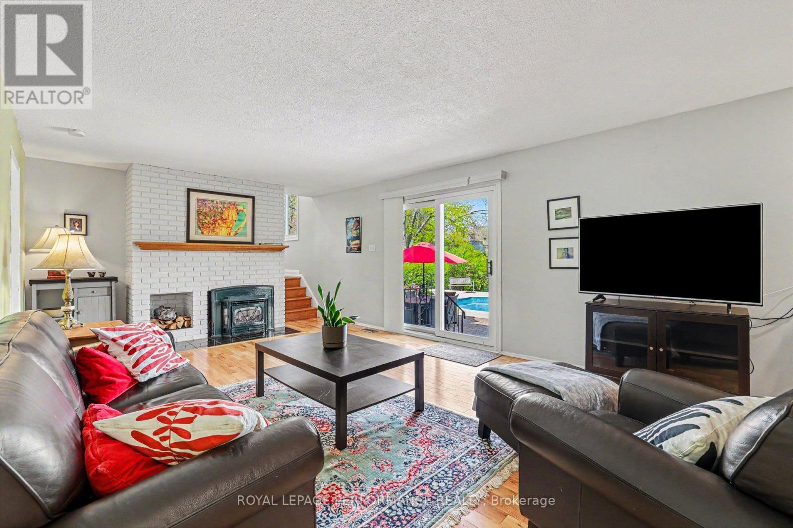 26 Delong Drive, Ottawa, Ontario  K1J 8H4 - Photo 12 - X13132416
