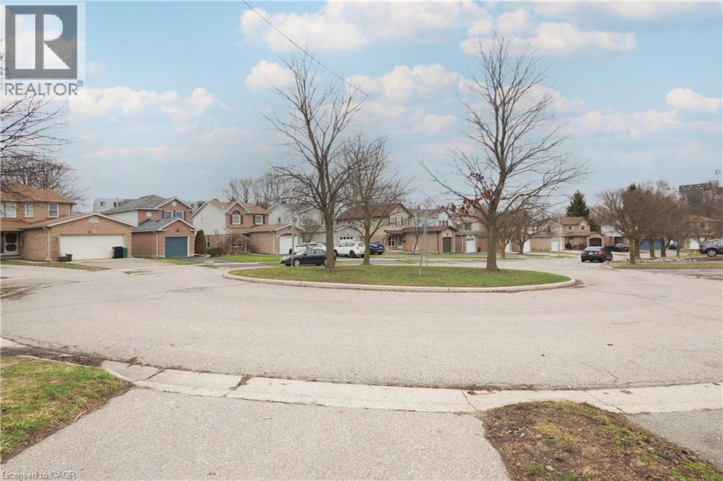 89 Lynnhaven Court, Kitchener, Ontario  N2M 5L8 - Photo 33 - 40830622